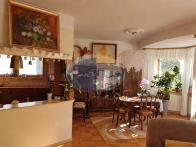 Dom na sprzedaż o pow. 280 m2 - Zielona Góra - 1 490 000,00 PLN