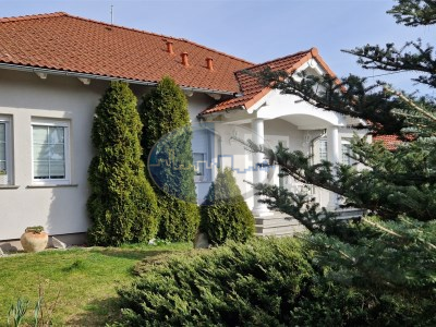 Dom na sprzedaż o pow. 144 m2 - Zabór - 1 399 000,00 PLN
