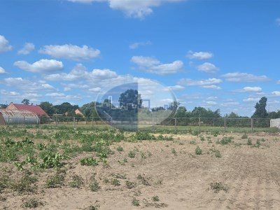 Obiekt komercyjny na sprzedaż o pow. 6269 m2 - Skąpe - 890 000,00 PLN