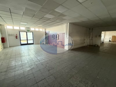 Obiekt komercyjny na sprzedaż o pow. 3046,35 m2 - Nowe Miasteczko - 9 000 000,00 PLN
