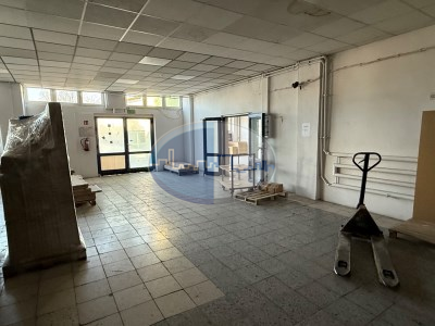 Obiekt komercyjny na sprzedaż o pow. 3046,35 m2 - Nowe Miasteczko - 9 000 000,00 PLN