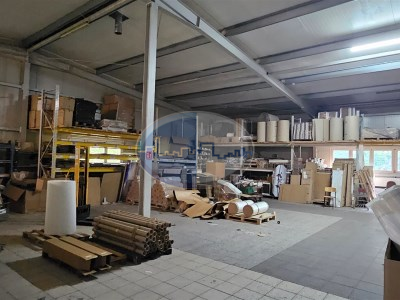Obiekt komercyjny na sprzedaż o pow. 3046,35 m2 - Nowe Miasteczko - 8 900 000,00 PLN