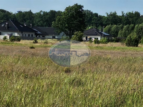 Działka na sprzedaż o pow. 1100 m2