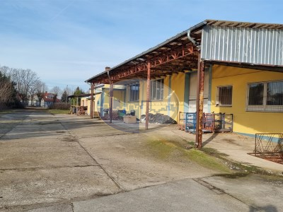Obiekt komercyjny na sprzedaż o pow. 4750 m2 - Cybinka - 6 900 000,00 PLN