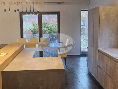 Dom na sprzedaż o pow. 220 m2 - Zielona Góra - 1 998 000,00 PLN