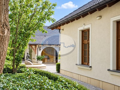 Dom na sprzedaż o pow. 800 m2 - Zielona Góra - 5 600 000,00 PLN